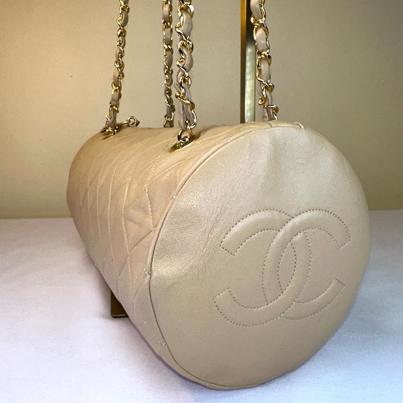 CHANEL CC RARE Beige quilted leather tube bag 24K GHW Series #1 1989-91 w/ COA - Picture 6 of 16